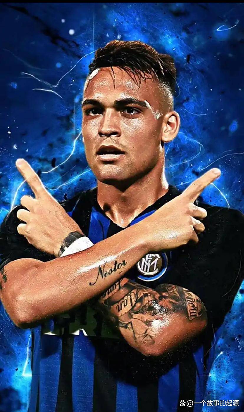 包含阿贾克斯今夜调整名单，志在欧超杯名次提升，媒体盛赞，控场能力受关注的词条