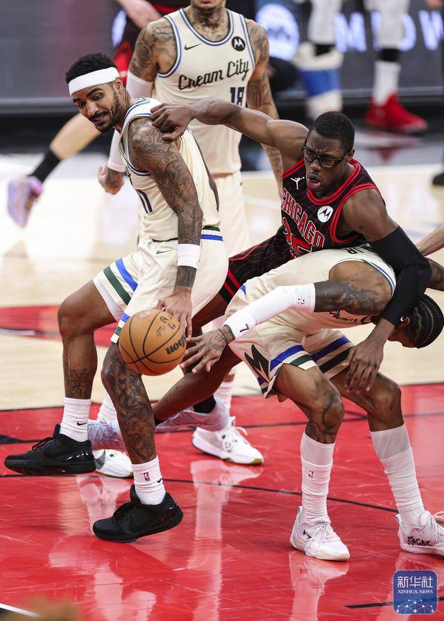 九游官网-赛地聚焦：NBA常规赛冲刺阶段热度飙升，密尔沃基雄鹿刷新队史纪录，压力陡增，轮换策略成焦点的简单介绍